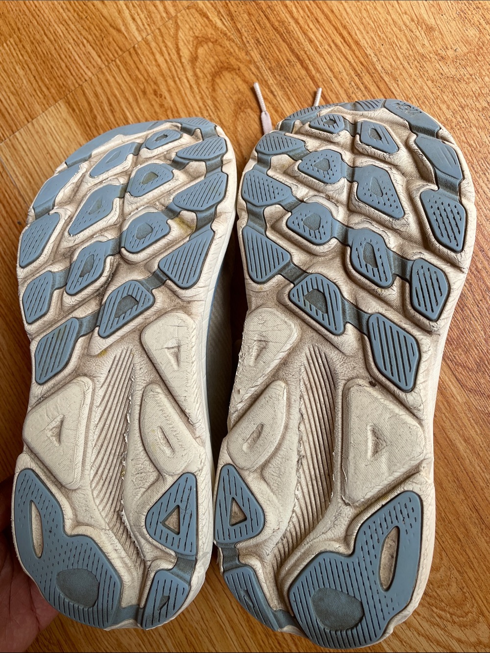 Hoka Clifton 9 - Picture 7 of 11